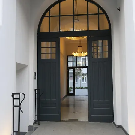 Mm Faro Apartment Posen